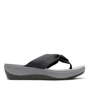 Clarks Women's Arla Glison Flips- Black Fabric