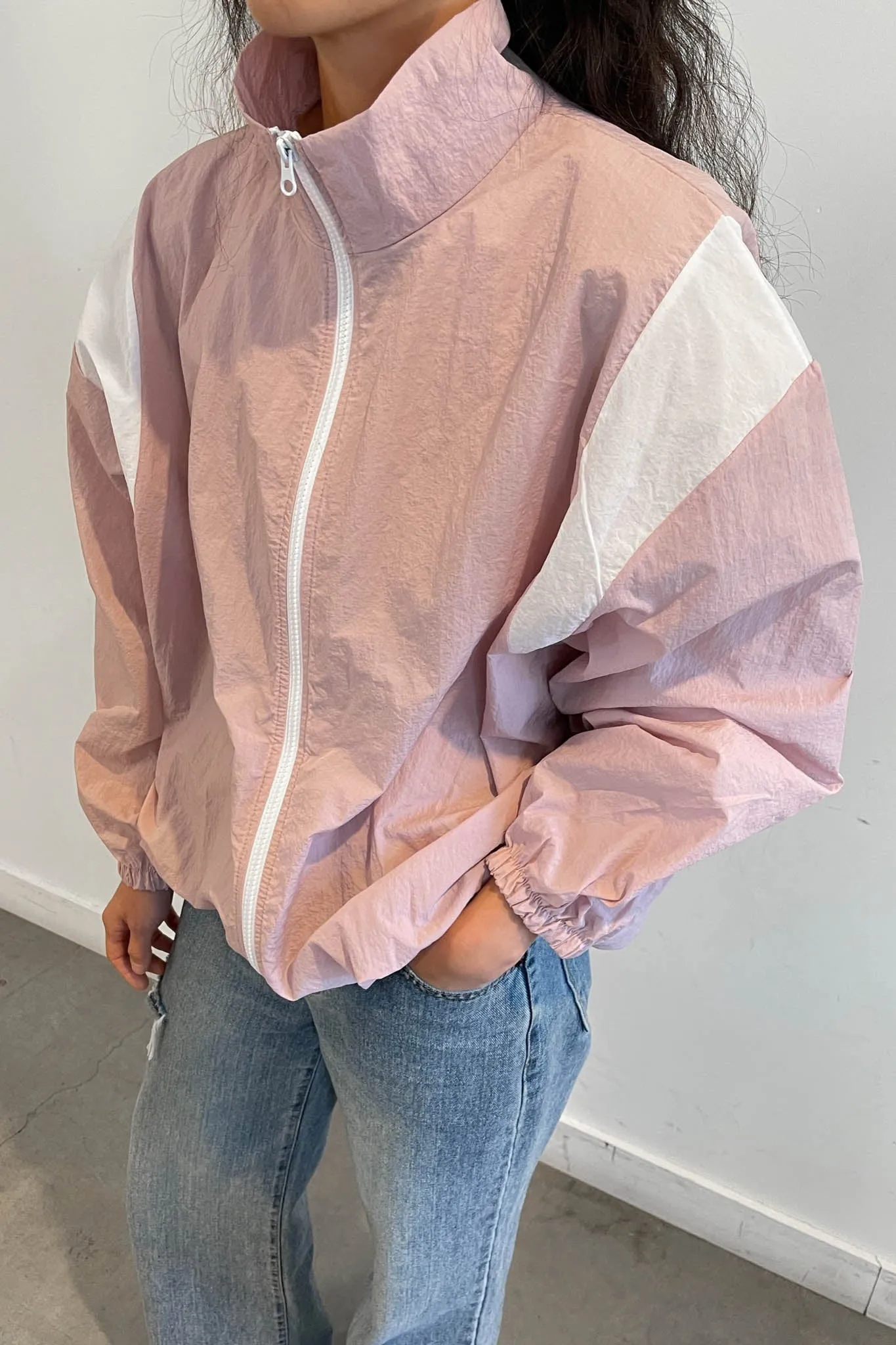 OVERSIZED WINDBREAKER