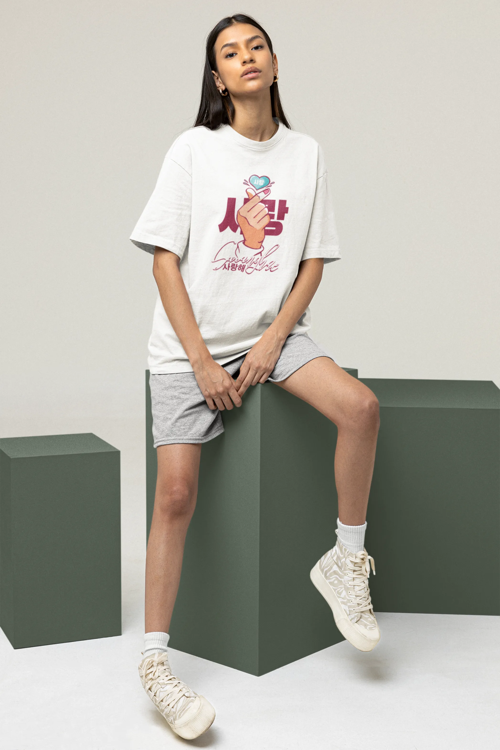 Saranghae Love Printed Oversized T-shirt for women