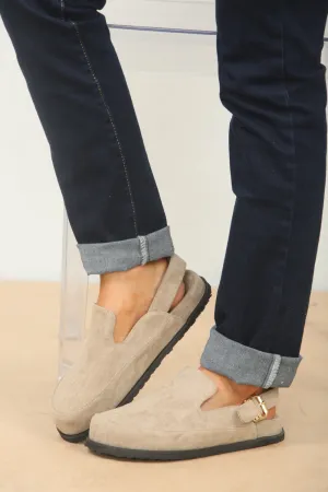 SPLIT KHAKI SUEDE CLOGS WITH BUCKLE